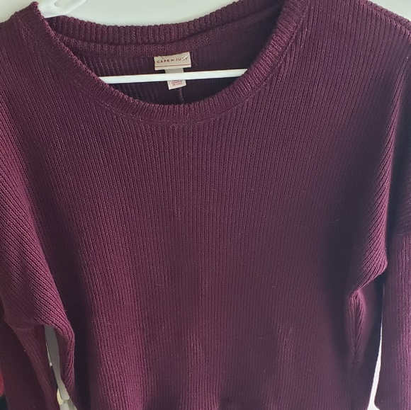 Maroon Red Sweater - Picture 1 of 2